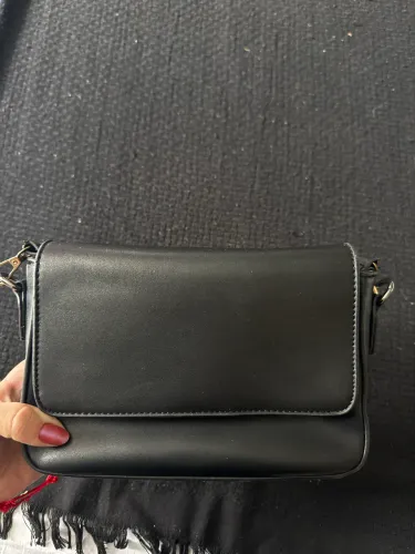 Bolsa 100% couro nova linda