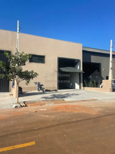 Salão Comercial com 02 banheiros - Residencial e Empresarial Ascolo Martin