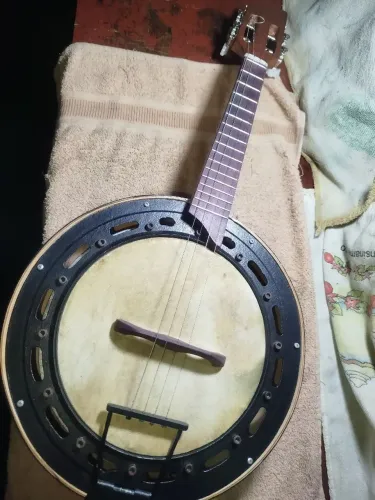 BANJO LUTHIER 