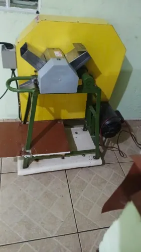 Maquina de caldo de cana