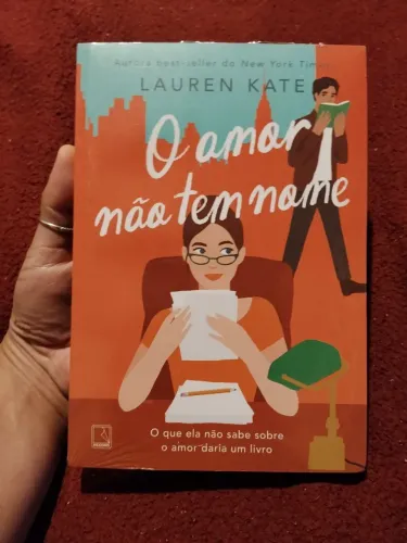 Livro O amor não tem nome