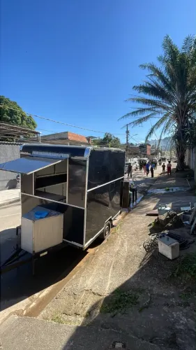 Vendo trailer trucado 3x2