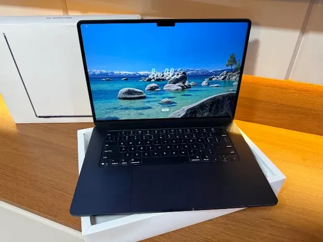 MacBook Air M2 15 polegadas - 256 SSD 8gb de ram - midnight 