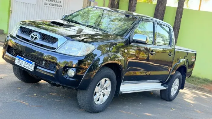 Toyota Hilux CD SRV D4-d 4X4 3.0 TDI Diesel AUT 2009