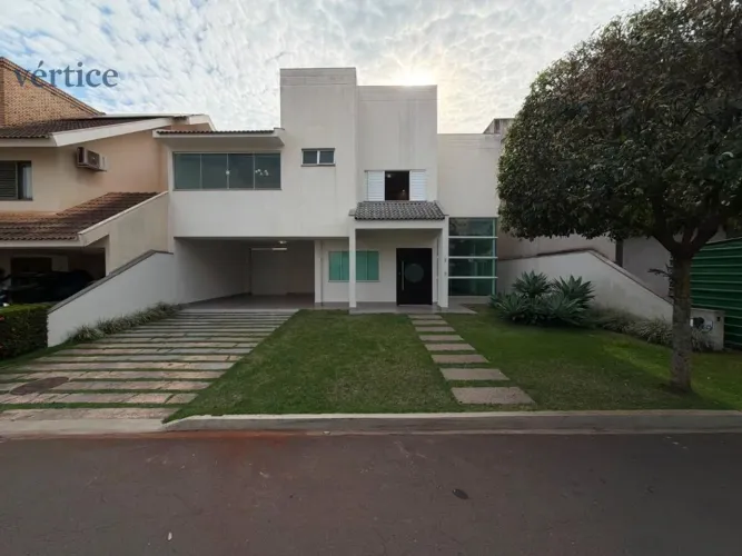 Casa à venda em Maringá, Jardim Aclimação, com 5 suítes, com 363 m²