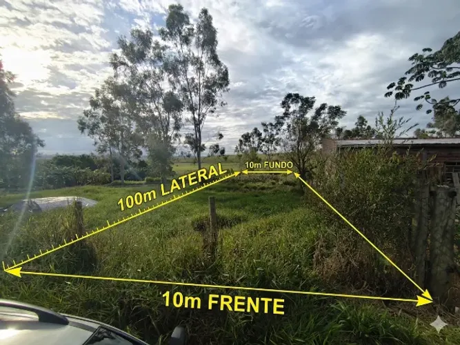 Vende-se chácara de 1.000 metros quadrados