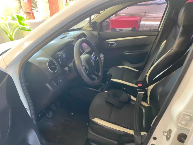 Renault Kwid Intense 1.0 Flex 12V 5P Mec. 2018