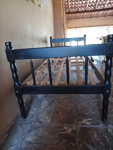 Cama de solteiro com colchão 