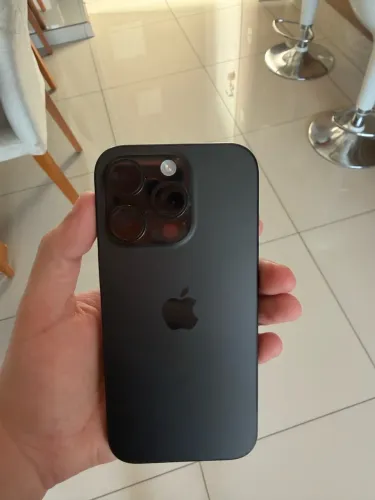 iphone 16 Pro (Preto 128gb) - Usado menos de 1 ano