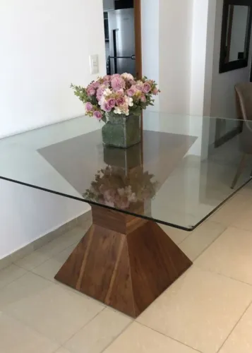 Mesa Jantar Quadrada 1,40x1,40m - Base Madeira Maciça (8 Lugares)