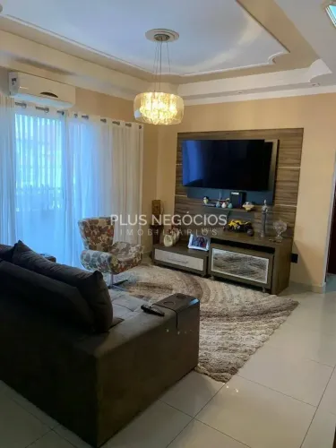 Sobrado à venda | Wanel Ville | 3 Dormitórios (1 suíte) | 377m² | Sorocaba, SP