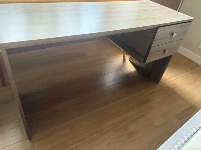 Mesa de Escritório