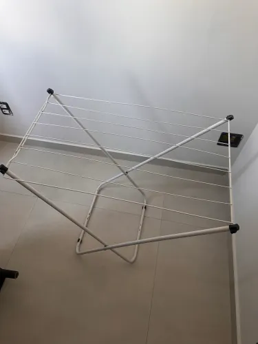 Varal de chão