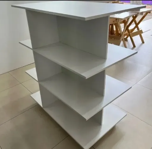 Balcão modulado/ gôndola