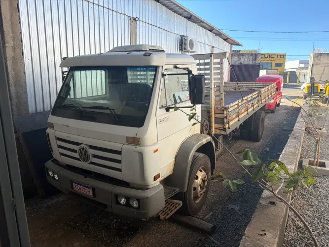 Caminhão 13.180