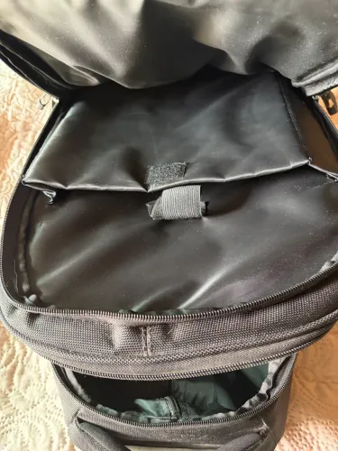 BARATO ,MALA MOCHILA COM RODINHA .