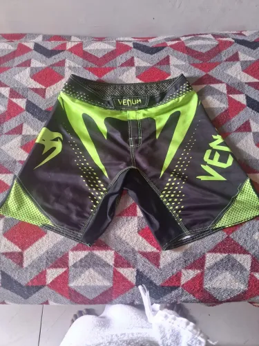 Bermuda venum tamanho 44