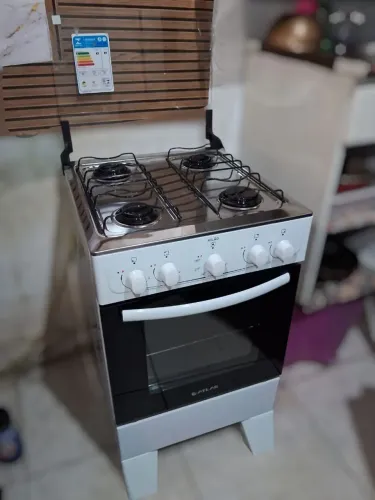 Fogão excelente novo 