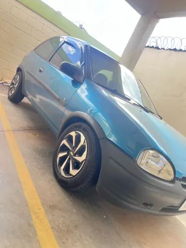 Chevrolet Corsa GL 1.6 MPFI / 1.4 EFI 2P E 4P 1996