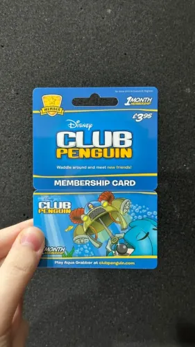 Cartão de Resgate Club Penguin