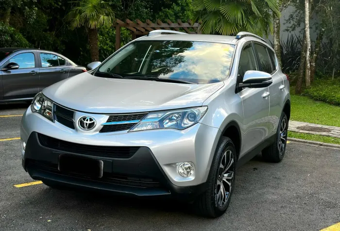 Toyota RAV4 2.0 4X2 16V Aut. 2014