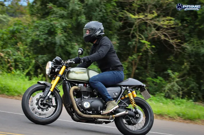 Café Racer Thruxton 1200