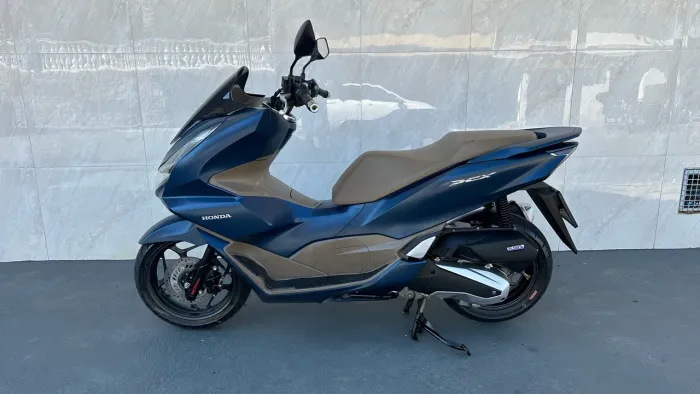 PCX DLX 160 2024