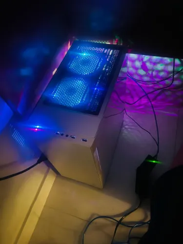 Vendo ou troco PC Gamer.