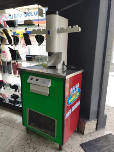 Máquina de sorvete americano