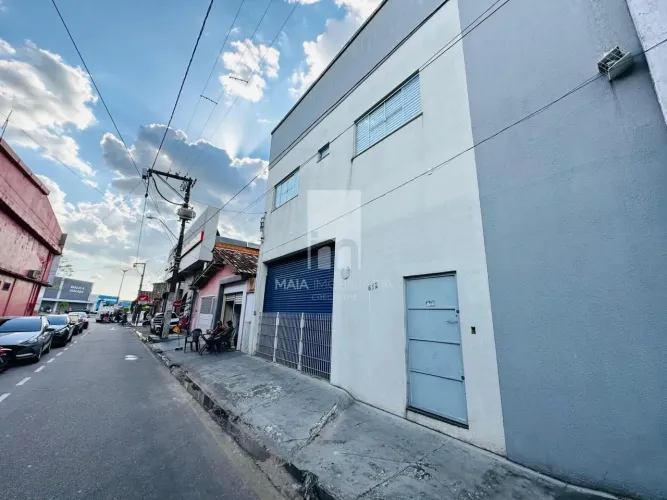 Vendo Comercial Prédio Cidade Nova 7 - Aceita Financiamento