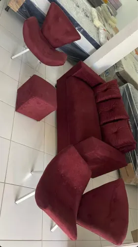 Kit Sofá 3 Lugares com almofadas soltas, 2 Poltronas e um Puff - Entrega Imediata;
