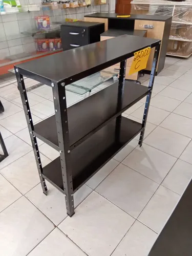 Estante de aço preta
