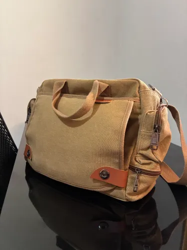 Mochila estilo bolsa professor