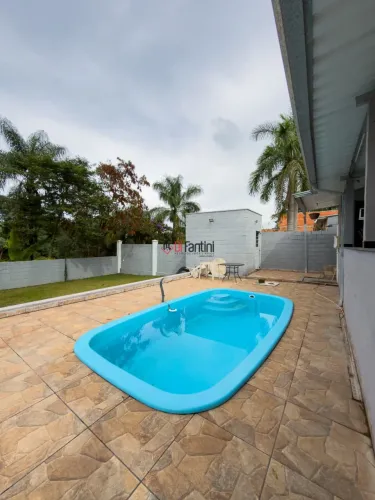 Chácara com 3 dormitórios à venda, 1400m² por R$ 580.000,00 - Condomínio Jaraguá - Limeira