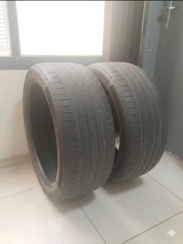 Pneu 255/40 R20 continental