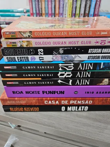 Mangás variados (Boa noite punpun, etc)