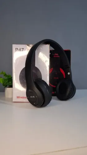 Fone de Ouvido Headphone P47 Sem Fio Bluetooth Wireless Dobrável Com Microfone Regulável P