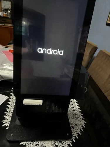 Totem de Autoatendimento 15,6? Android com Impressora Térmica