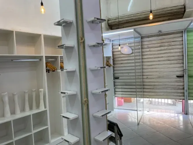 Fundo de Loja de Calçados