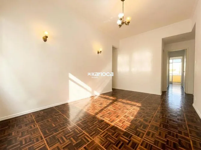 APARTAMENTO DE 56M² COM 2 QUARTOS | 2 BANHEIROS | 1 VAGA | RUA PAISSANDU - FLAMENGO