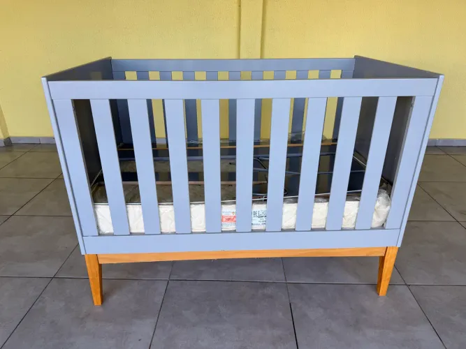 Berço Mini Cama Theo Abra Cadabra Cinza Fosco - Seminovo