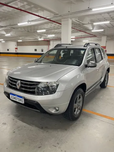 Renault Duster Dynamique 2.0 Hi-flex 16V Aut. 2015
