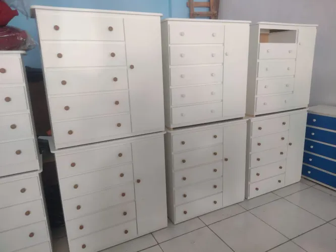 Cômoda 5 gavetas com sapateira / pronta entrega 100% MDF