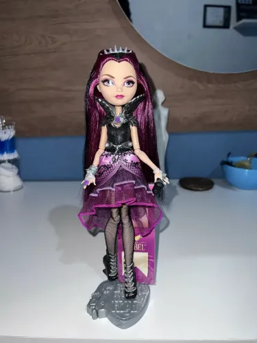 Raven Queen Ever After