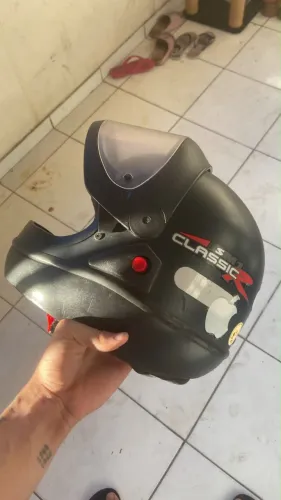 CAPACETE SAN MARINO