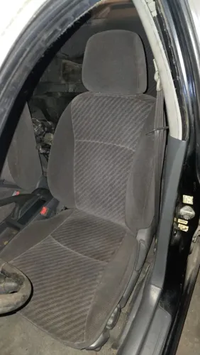 Bancos em tecido com 32 mil km Honda civic 2001 2005 