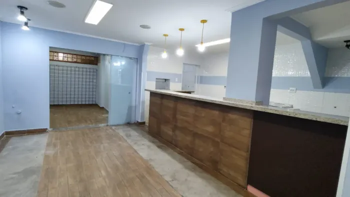 Imóvel comercial para locação perto ao metro Napoleão de Barros.
