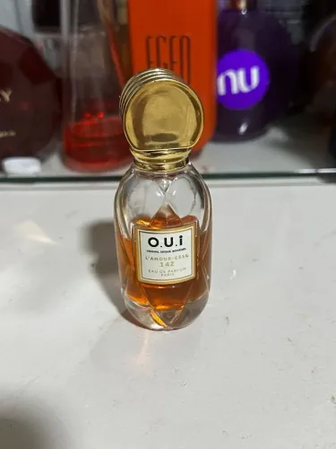 Perfume oui com 25 ml