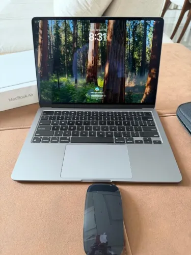 Macbook Air M2 13.6 8gb Ram 256gb Ssd Space Gray Impecável