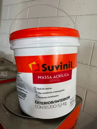 MASSA ACRILICA COM EMBALAGEM AVARIADA 